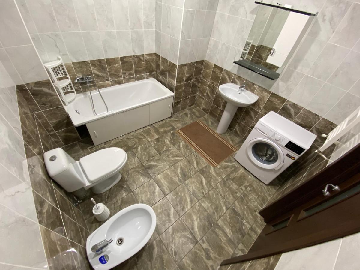 Sky House Central Apartment キシナウ エクステリア 写真