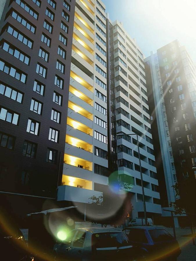 Sky House Central Apartment キシナウ エクステリア 写真